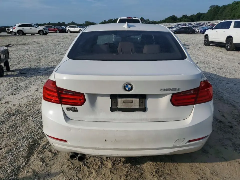 2013 BMW 328 I  