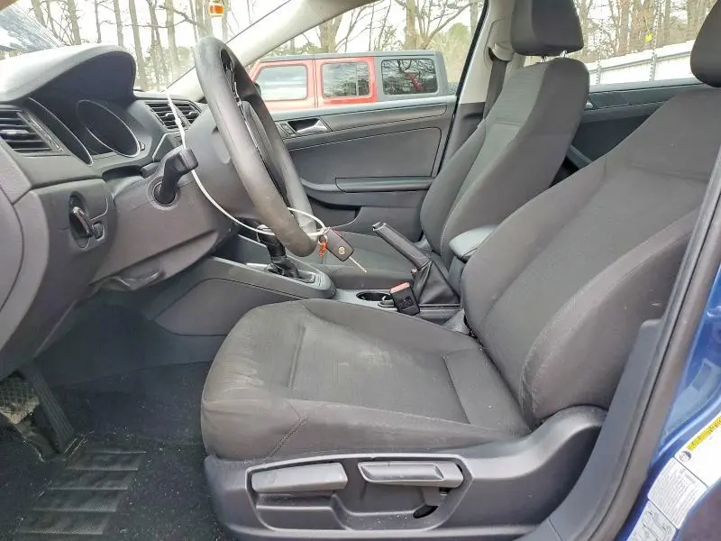 2015 VOLKSWAGEN JETTA BASE  