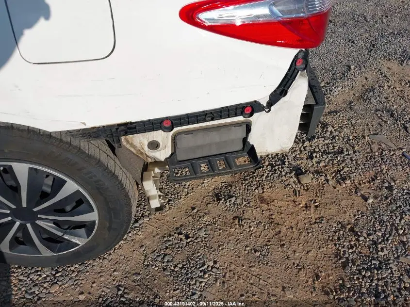 2015 TOYOTA CAMRY HYBRID LE