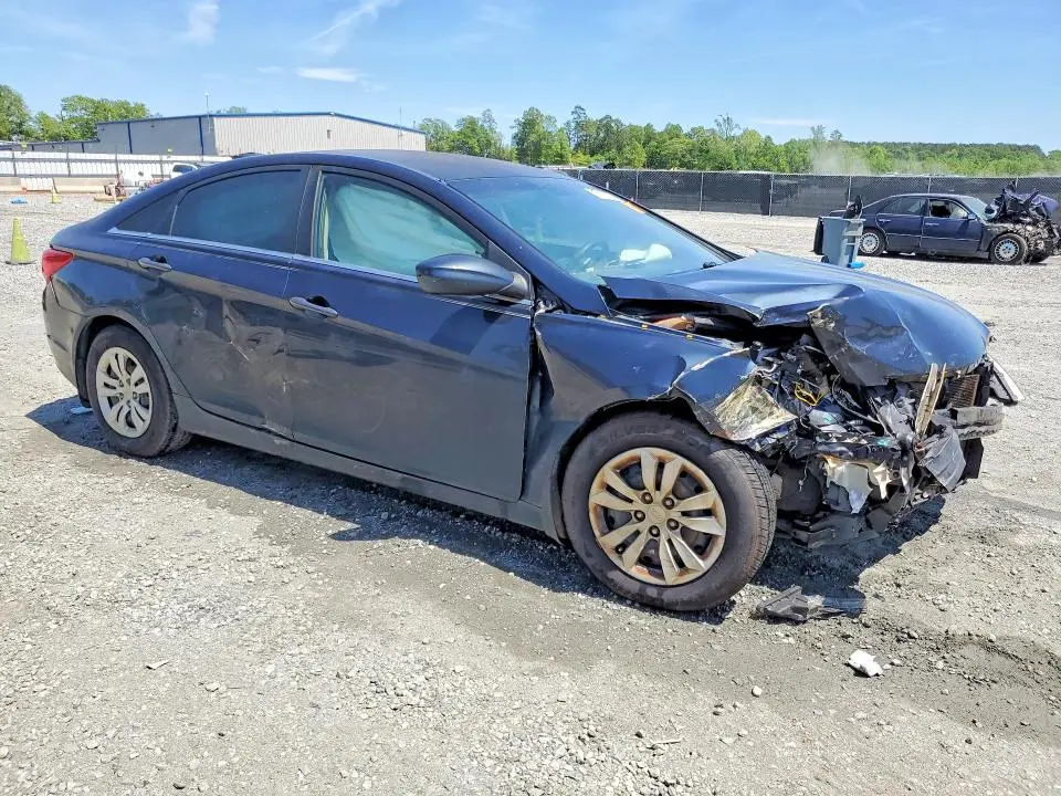 2011 HYUNDAI SONATA GLS  