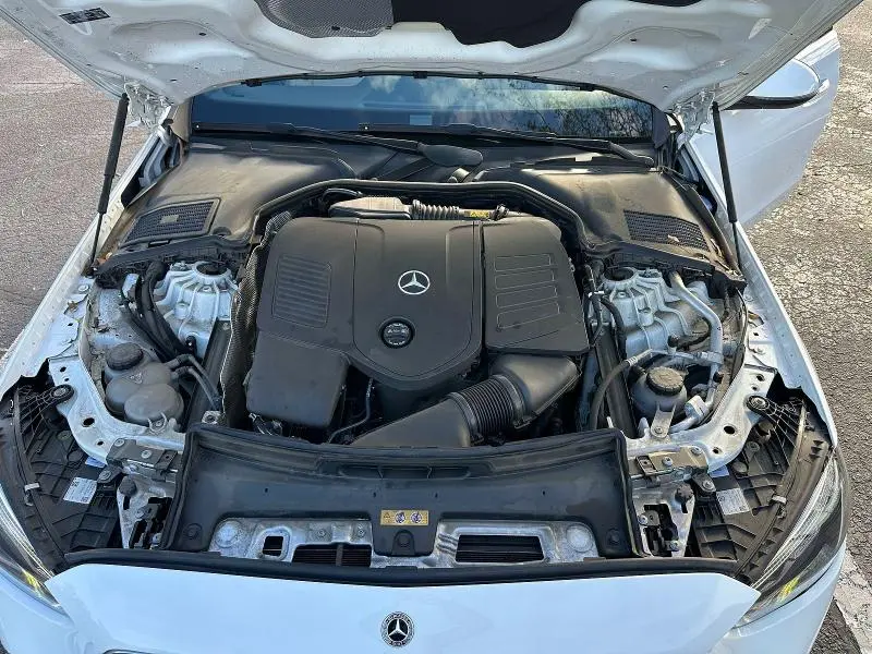 2023 MERCEDES-BENZ C 300  