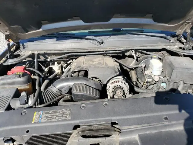 2011 CHEVROLET SUBURBAN C1500 LT  