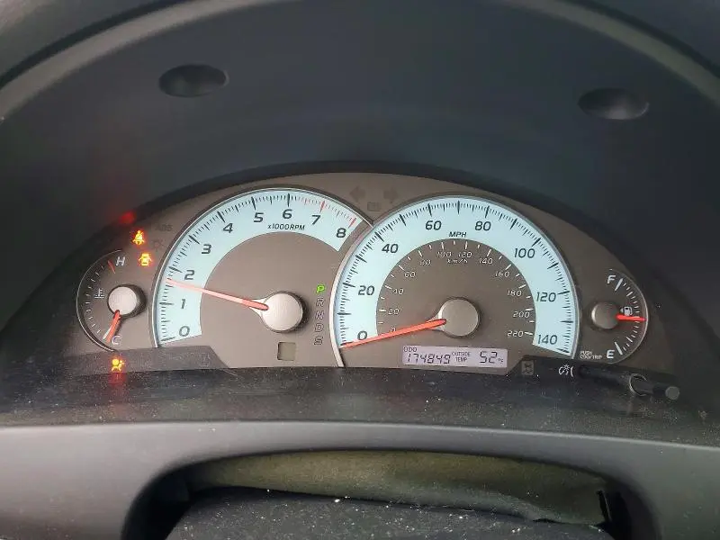 2011 TOYOTA CAMRY BASE  