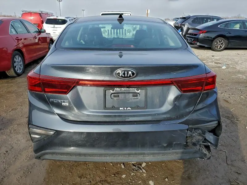 2021 KIA FORTE FE  