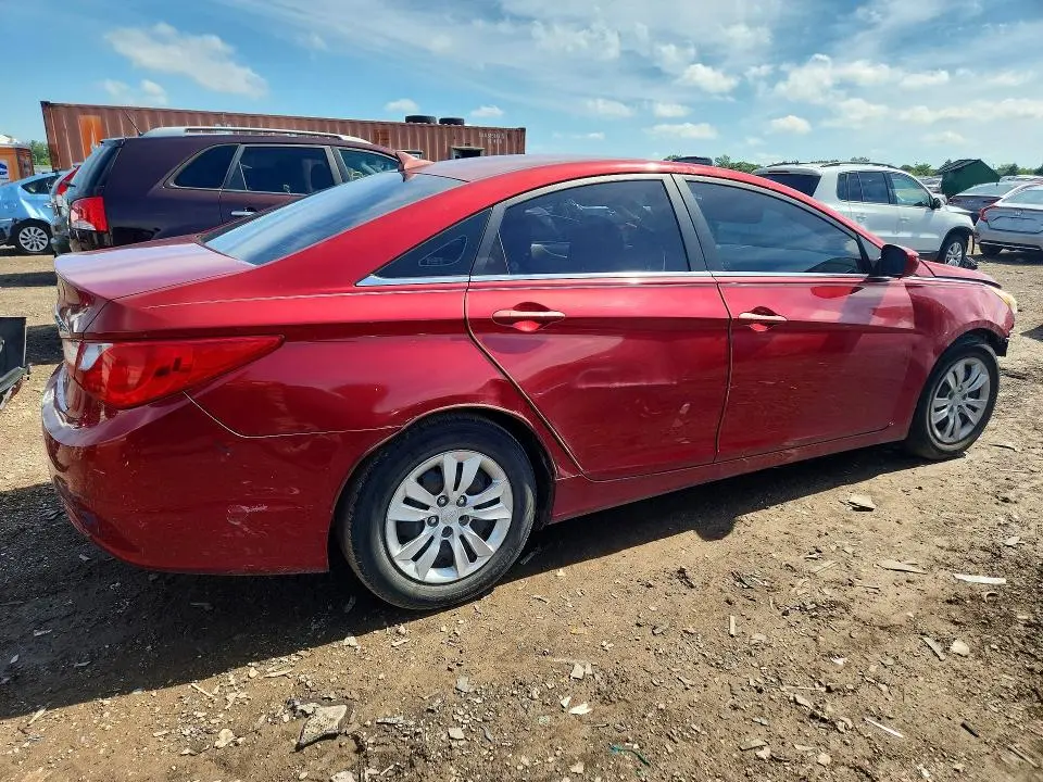 2011 HYUNDAI SONATA GLS  