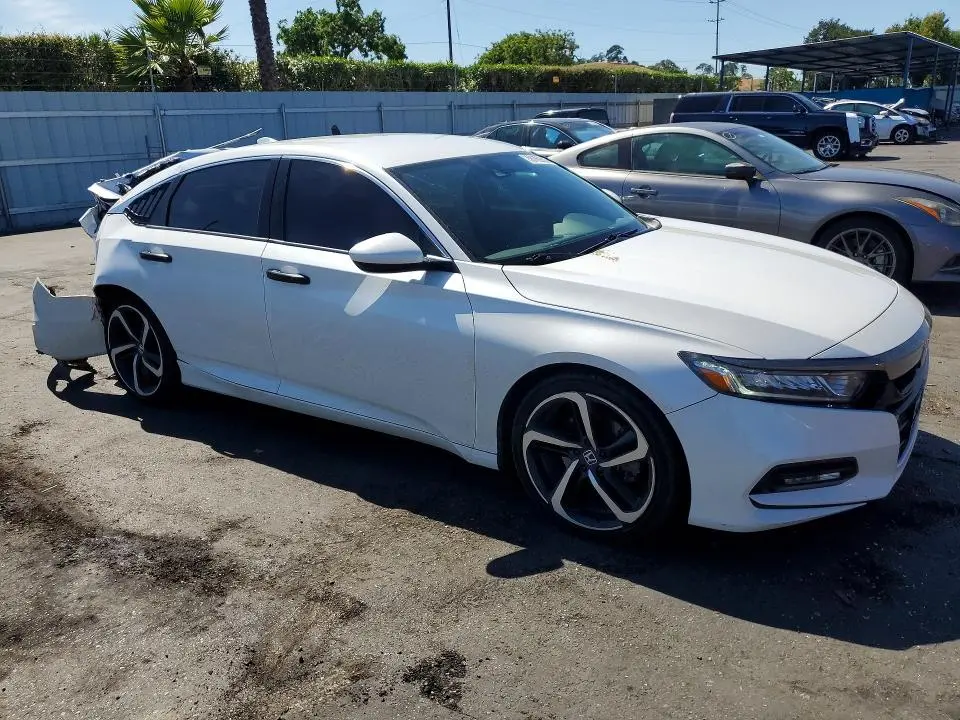 2019 HONDA ACCORD SPORT  