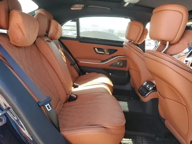 2025 MERCEDES-BENZ S 580 4MATIC  