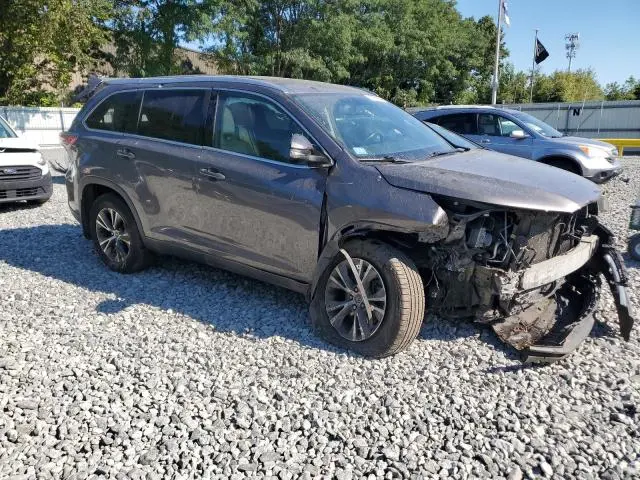 2016 TOYOTA HIGHLANDER XLE  