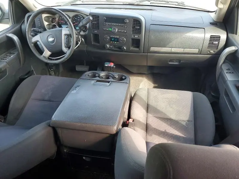 2013 CHEVROLET SILVERADO C1500 LT  