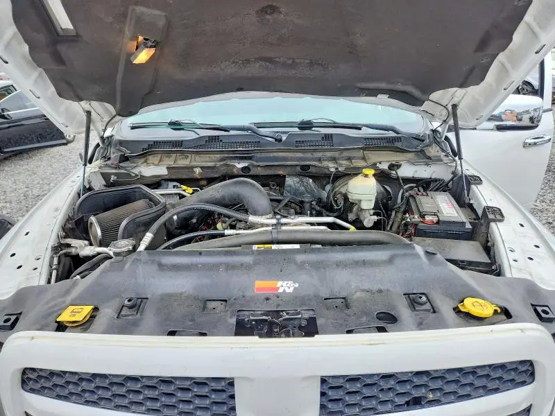 2014 RAM 1500 ST  