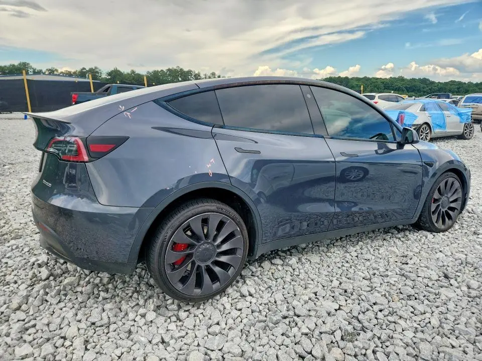 2022 TESLA MODEL Y   