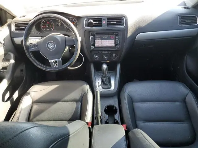 2013 VOLKSWAGEN JETTA SE