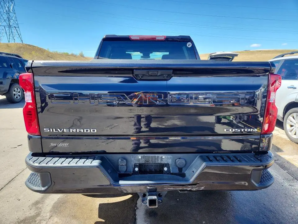 2023 CHEVROLET SILVERADO C1500 CUSTOM  