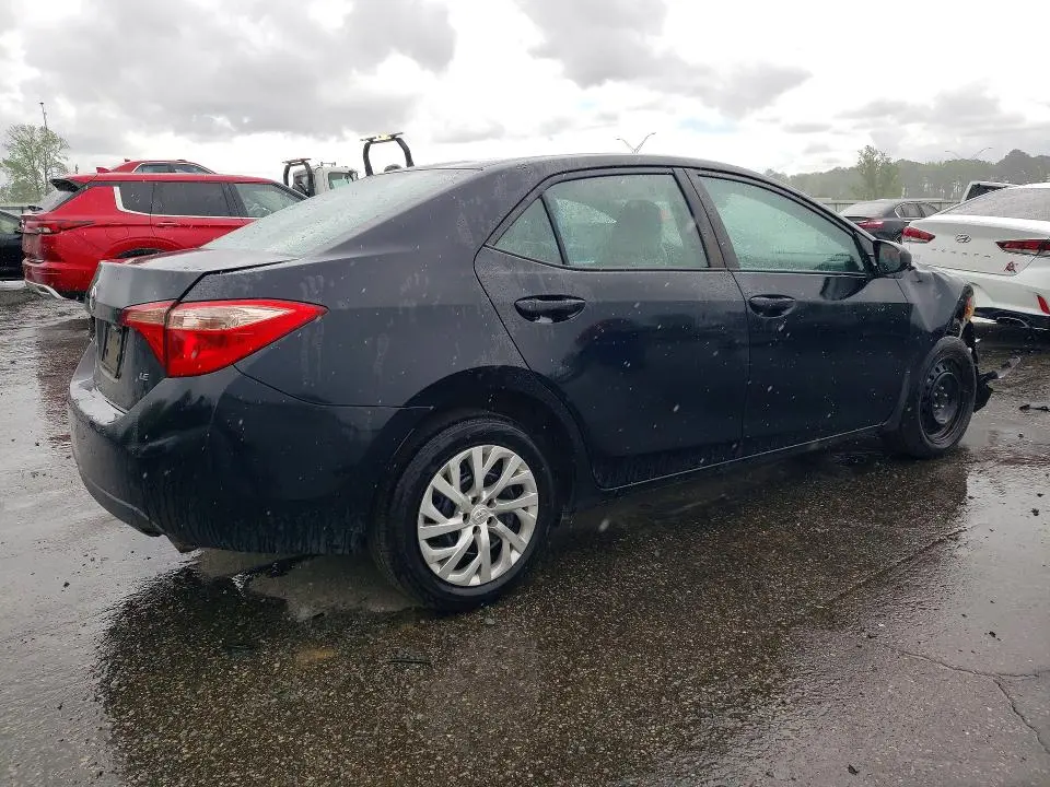 2018 TOYOTA COROLLA LE  