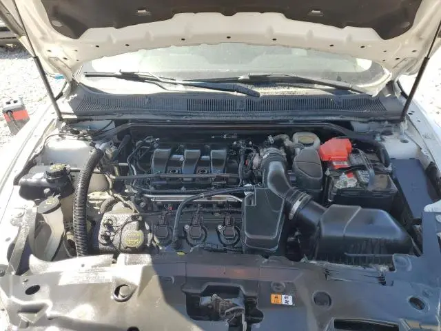 2016 FORD TAURUS SE  