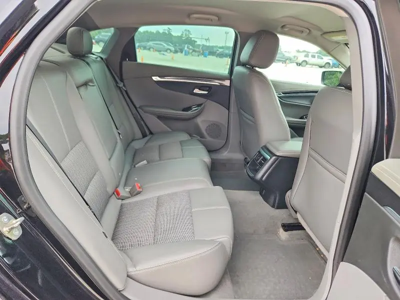 2017 CHEVROLET IMPALA LT  