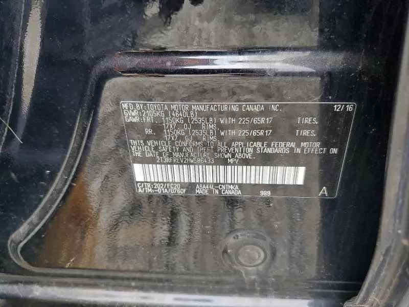 2017 TOYOTA RAV4 XLE  