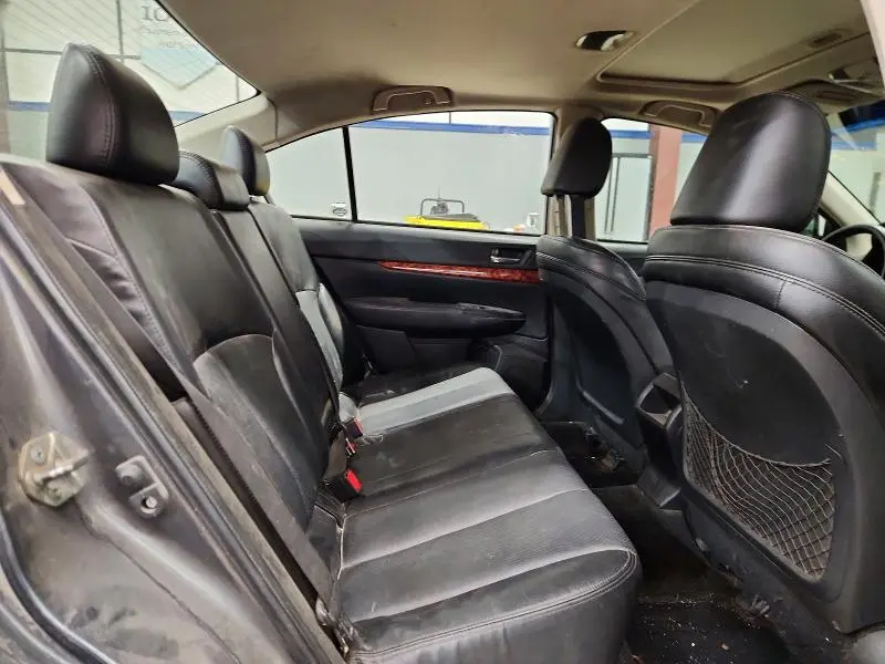 2011 SUBARU LEGACY 3.6R LIMITED  