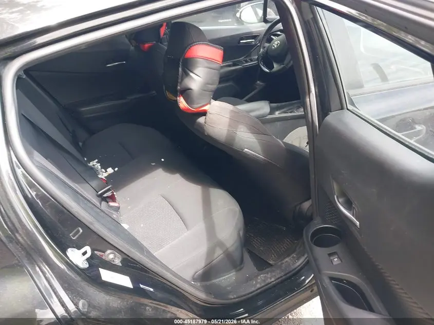 2018 TOYOTA C-HR XLE