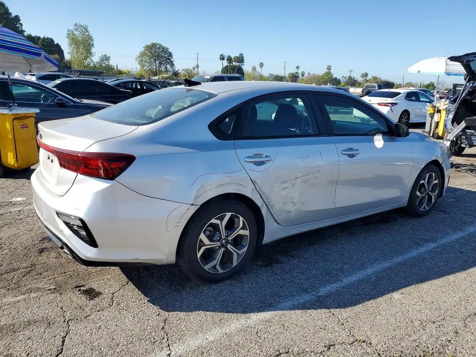 2019 KIA FORTE LXS  
