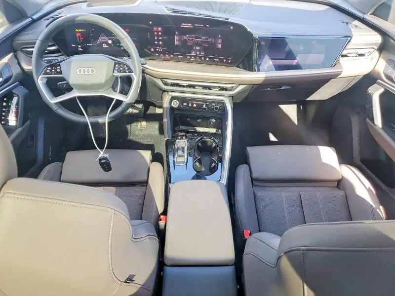 2025 AUDI Q5 PRESTIGE  