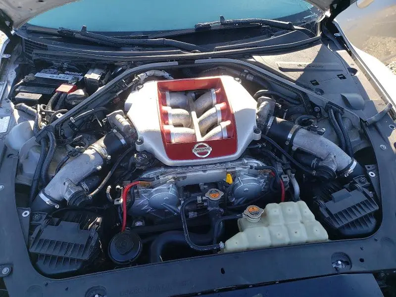 2012 NISSAN GT-R   