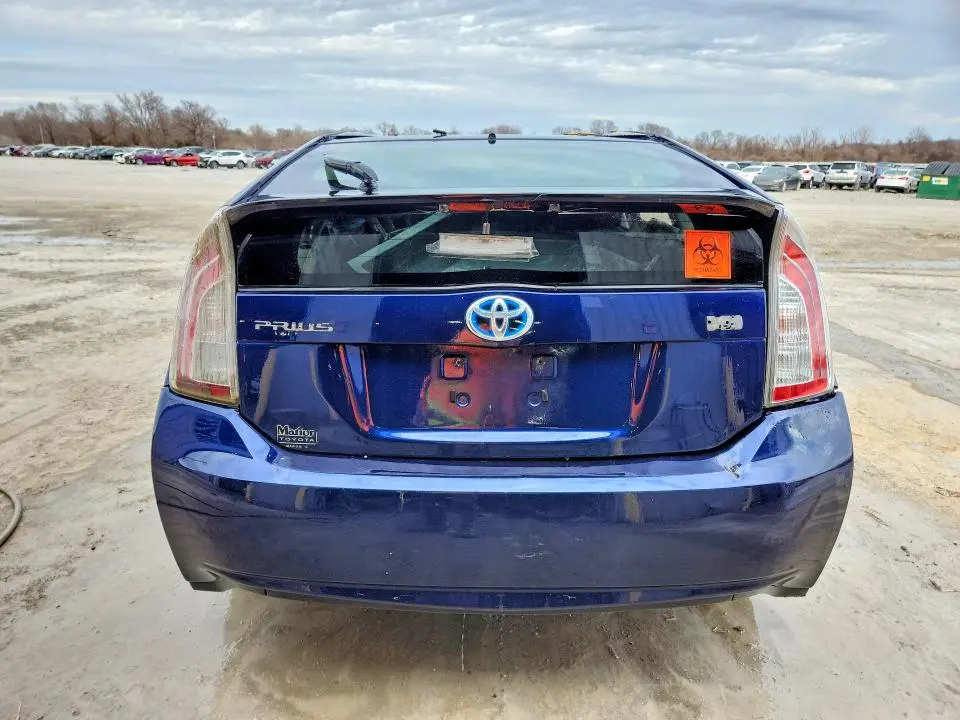 2013 TOYOTA PRIUS TWO  