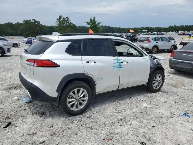 2024 TOYOTA COROLLA CROSS LE  