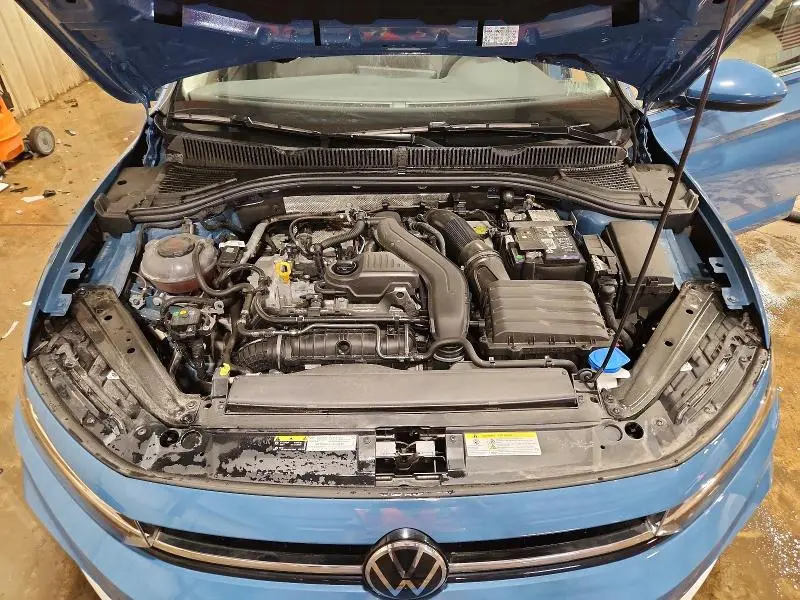 2025 VOLKSWAGEN JETTA SE  