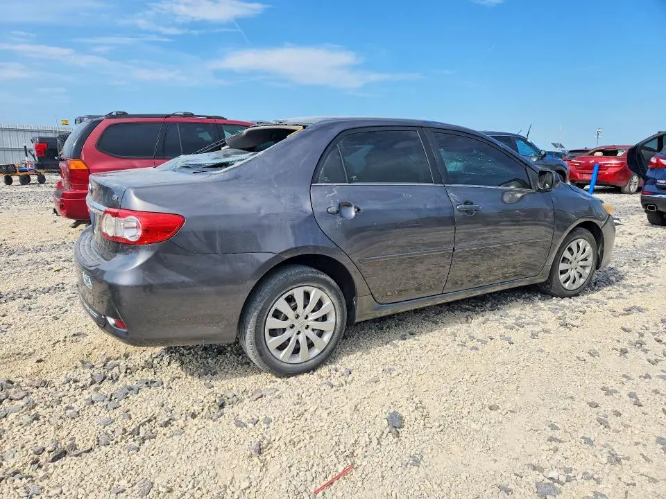 2013 TOYOTA COROLLA LE  