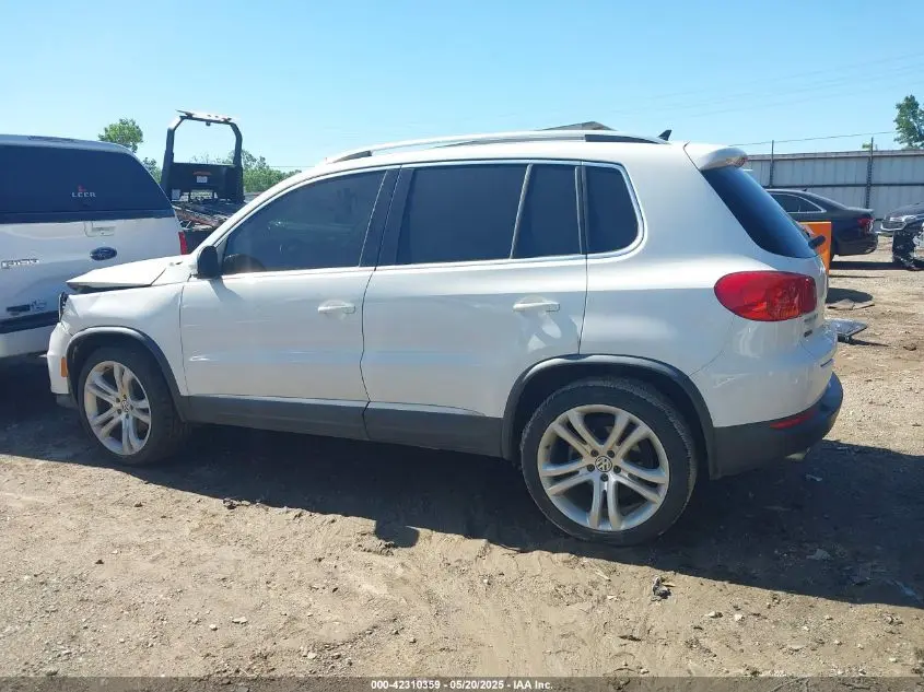 2013 VOLKSWAGEN TIGUAN SEL