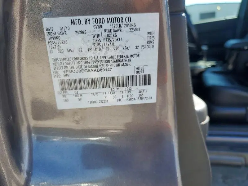 2010 FORD ESCAPE LIMITED  