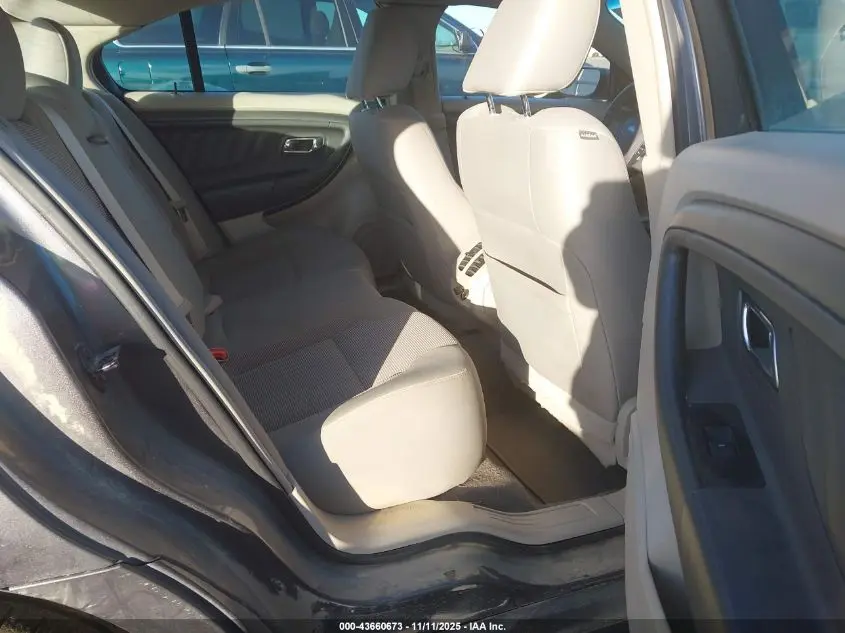 2011 FORD TAURUS SEL