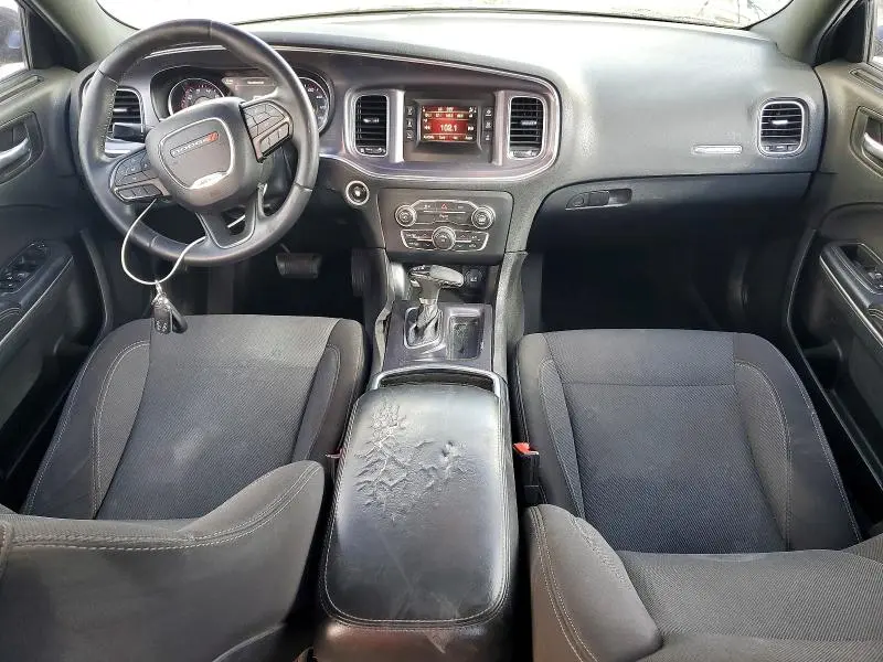 2015 DODGE CHARGER SE  