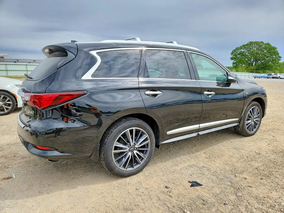 2020 INFINITI QX60 LUXE  