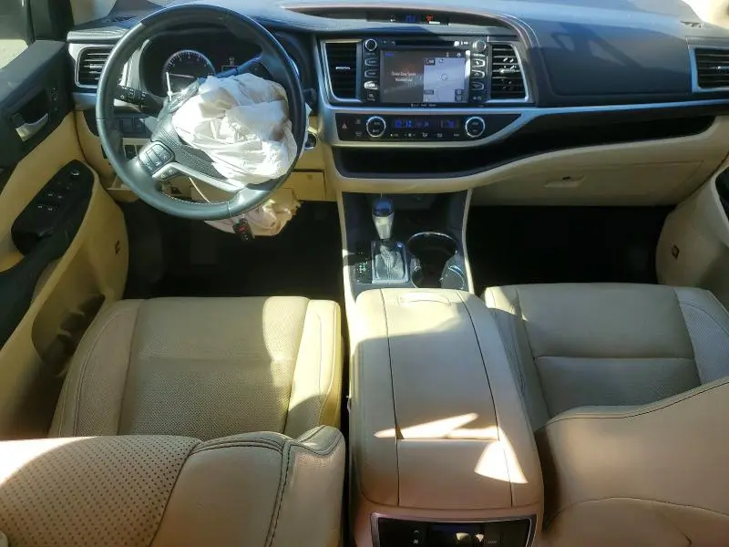 2016 TOYOTA HIGHLANDER LIMITED  
