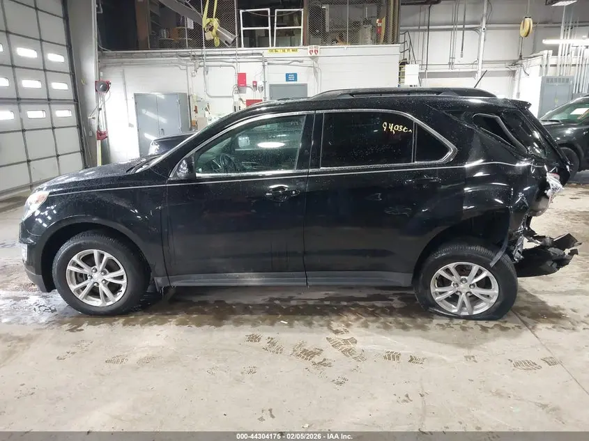 2017 CHEVROLET EQUINOX LT