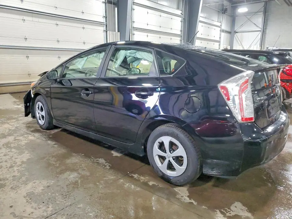 2014 TOYOTA PRIUS FOUR  