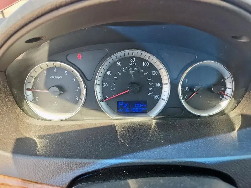 2010 HYUNDAI SONATA GLS  