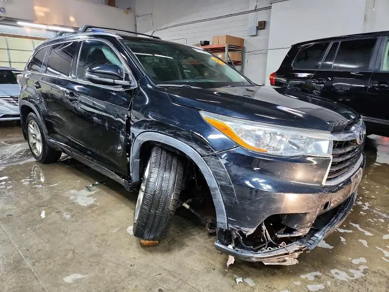 2015 TOYOTA HIGHLANDER LIMITED  