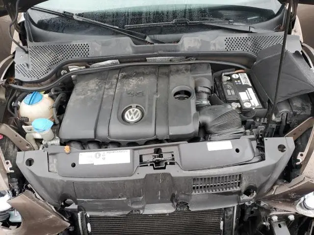 2012 VOLKSWAGEN BEETLE   