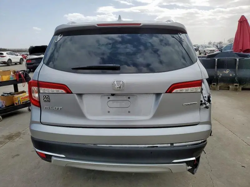 2019 HONDA PILOT TOURING  