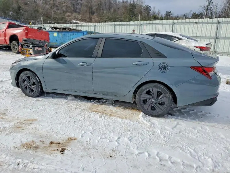 2021 HYUNDAI ELANTRA SEL  