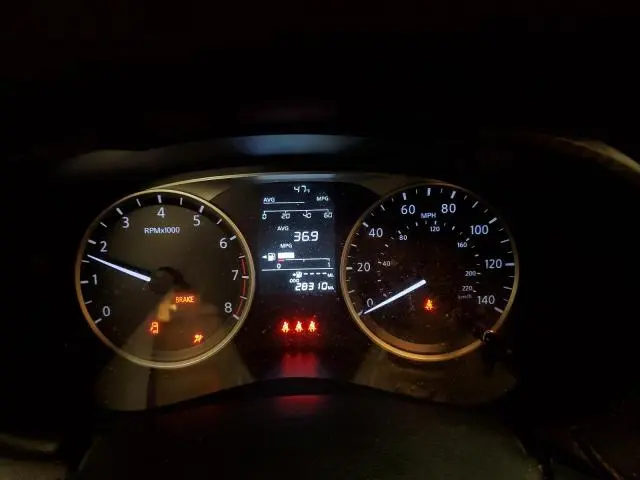 2023 NISSAN VERSA S  