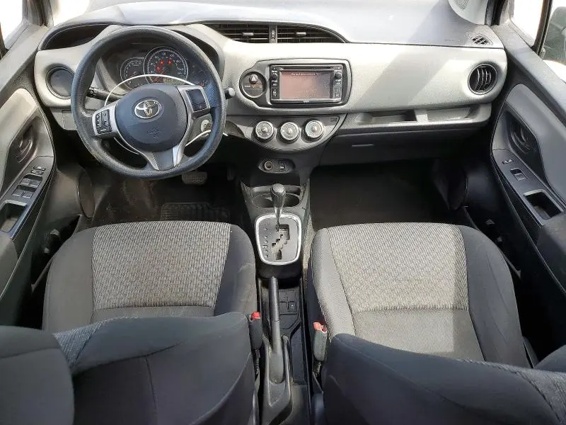 2017 TOYOTA YARIS 5-DOOR L FLEET  