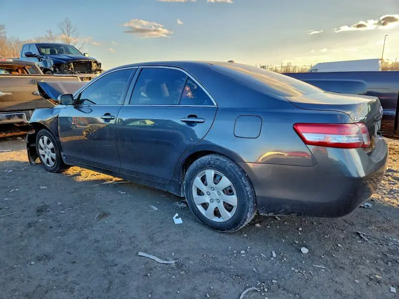 2011 TOYOTA CAMRY BASE  
