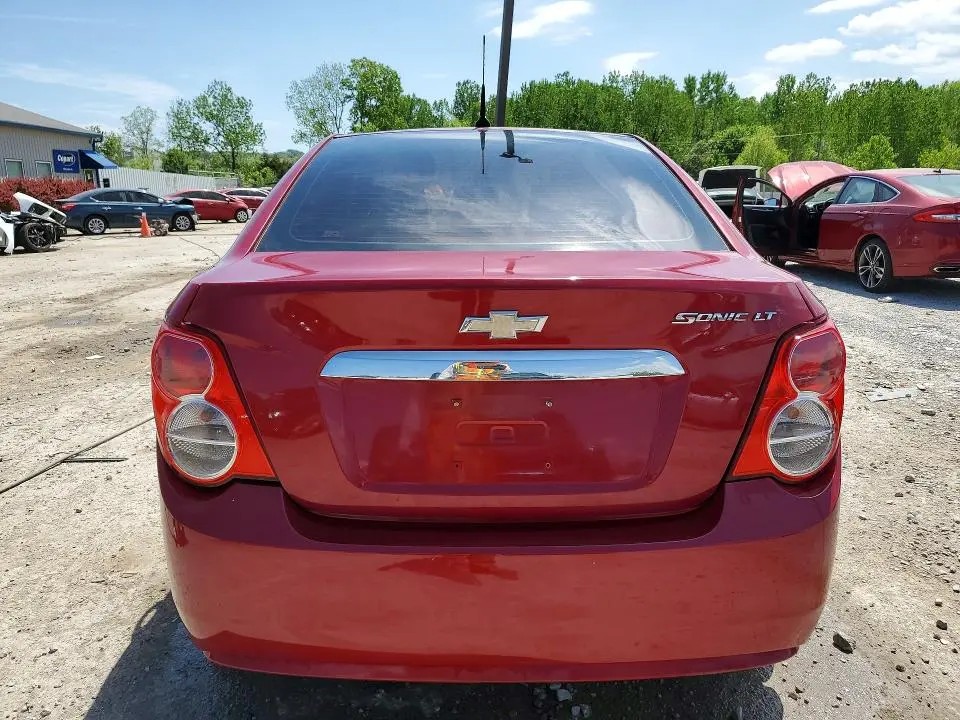 2013 CHEVROLET SONIC LT  