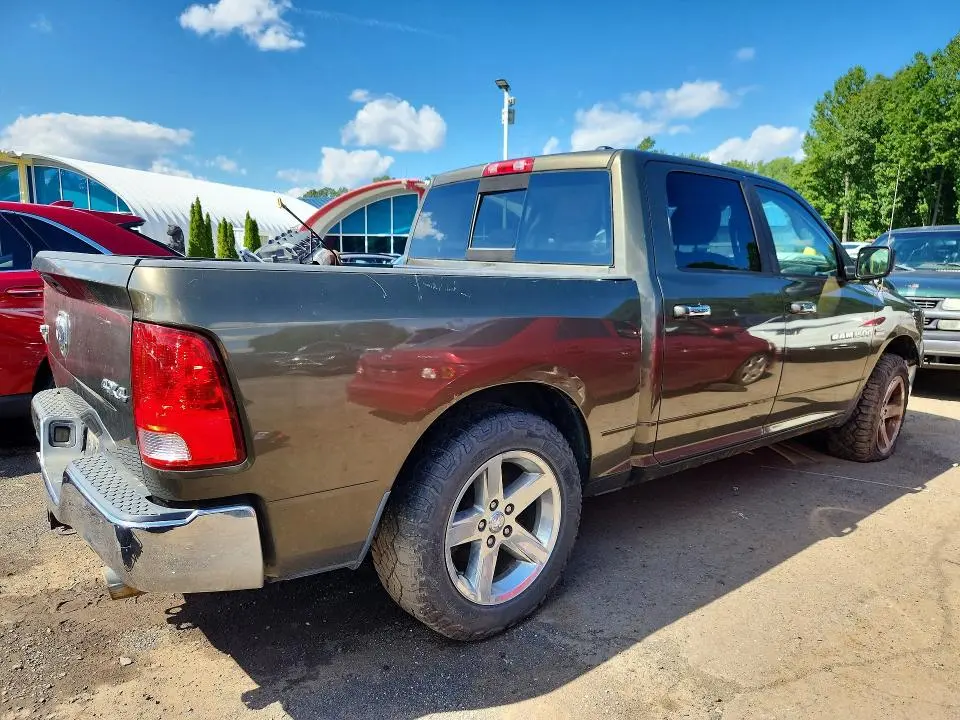 2012 DODGE RAM 1500 SLT  