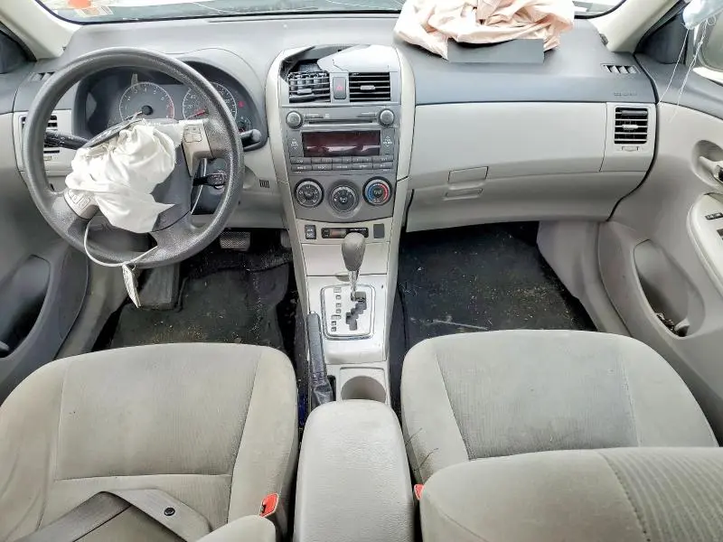 2011 TOYOTA COROLLA LE  