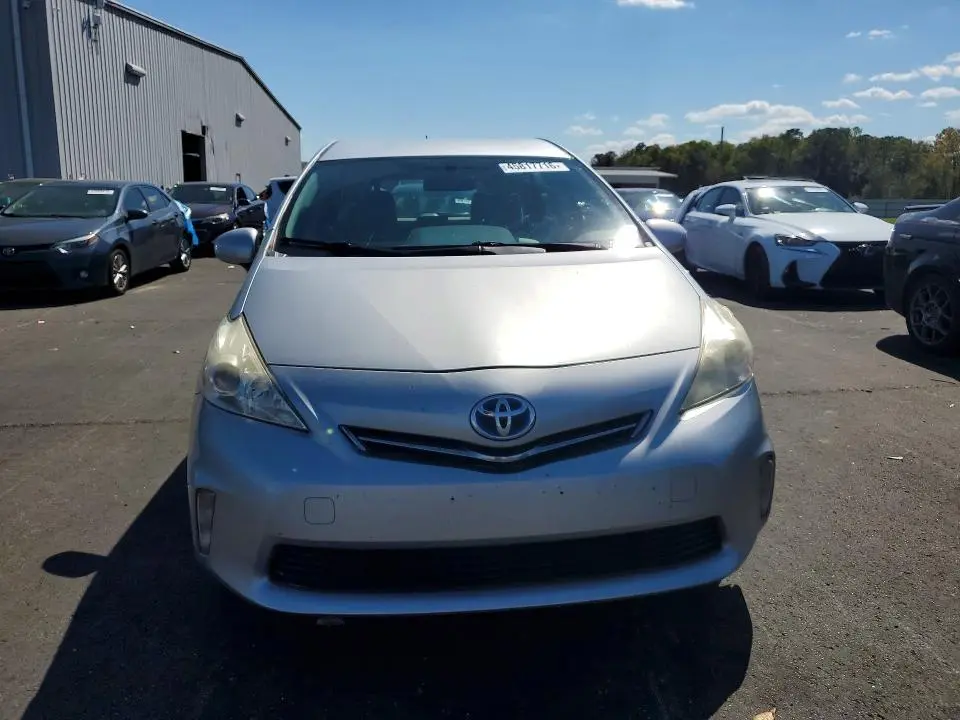 2012 TOYOTA PRIUS V TWO  
